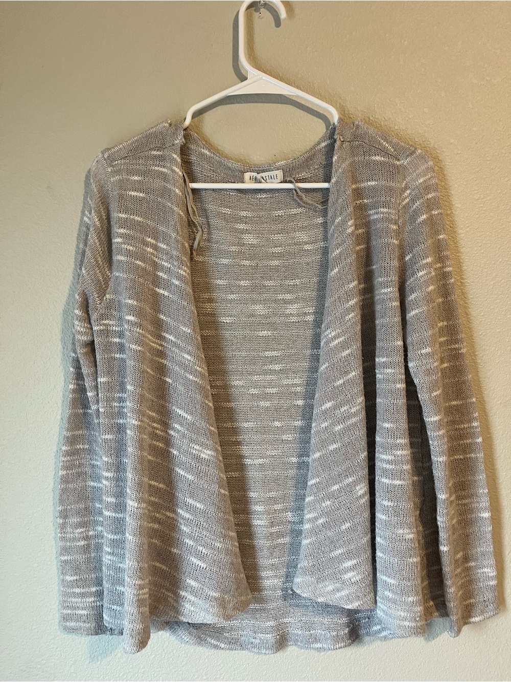 Aeropostale Gray and White Marled Open-Front Cardigan